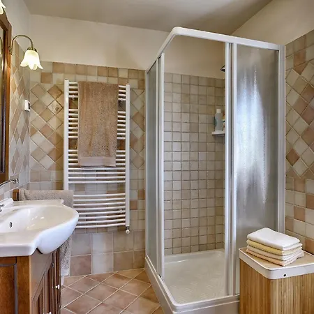 Family Friendly House With A Swimming Pool Valtura, - 22734 Holiday home